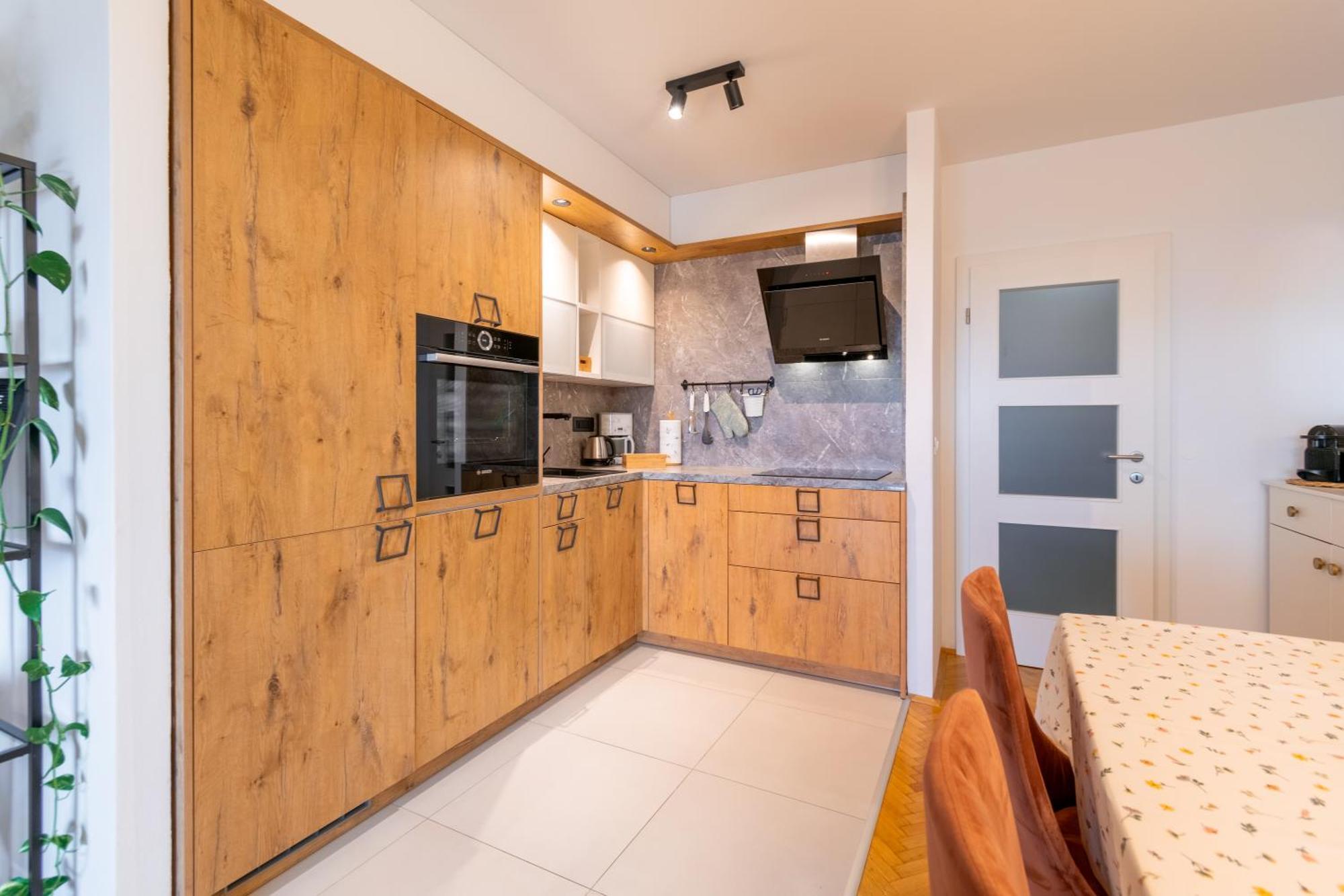 Apartment Maja Superior Макарська Екстер'єр фото